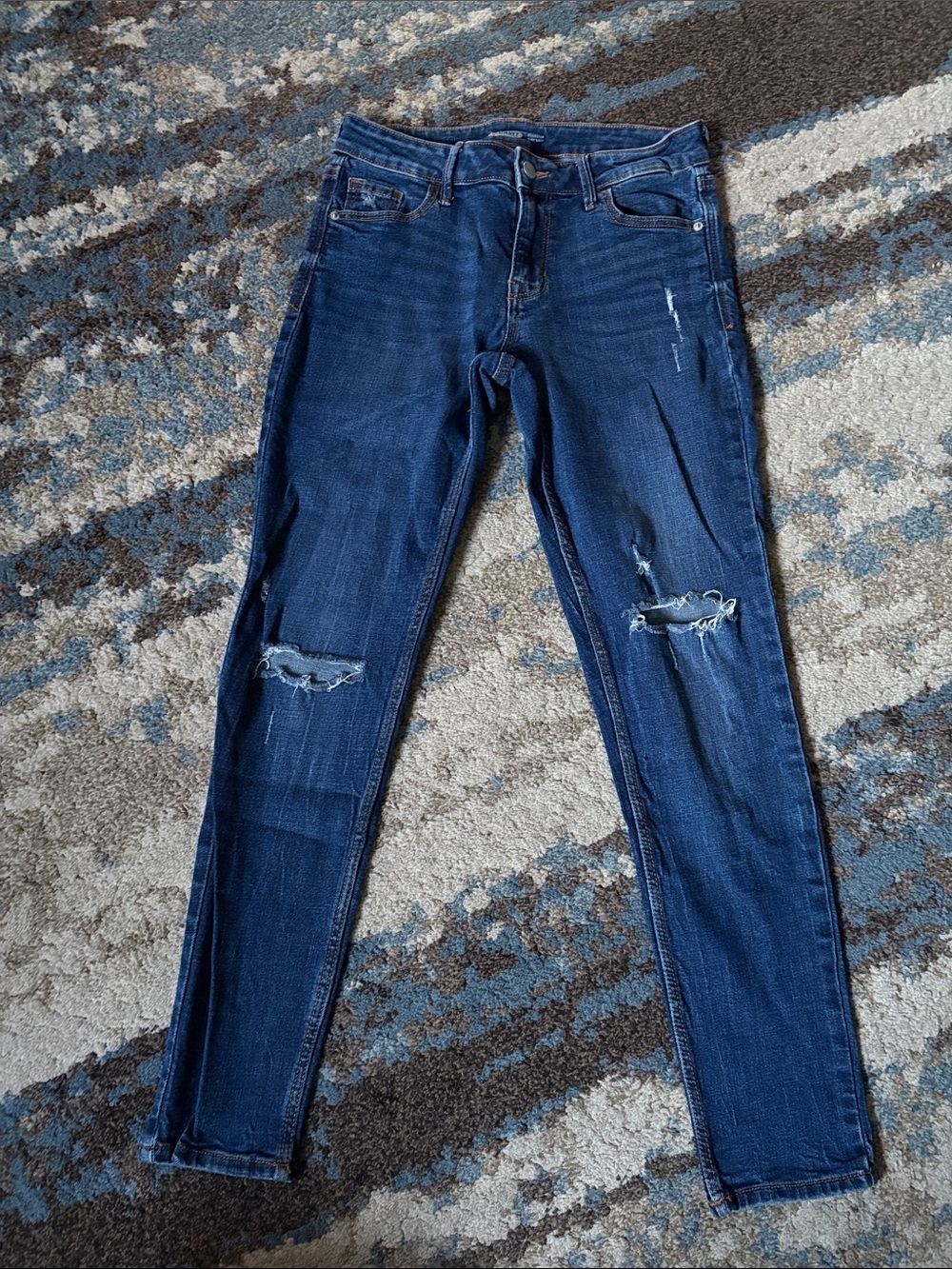 Old Navy Women's Dark Blue Distressed Rock Star Super Skinny Jeans